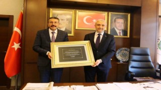 Vali Ali Çelik: “Simavın hemşehrisi olmak büyük bir onur”