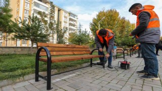 Vandaki bin 400 camiye 7 bin bank dağıtıldı