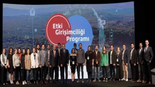 Vehbi Koç Vakfı ve Türkiye İş Bankasının Etki Girişimciliği Programı mezunlarını verdi