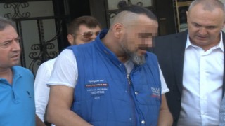 Velayeti annesinde olan 5 yaşındaki oğlunu zorla alıkoydu, 2,5 saatlik çalışmayla ikna edildi