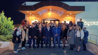Yabancı öğrenciler için hoş geldiniz yemeği