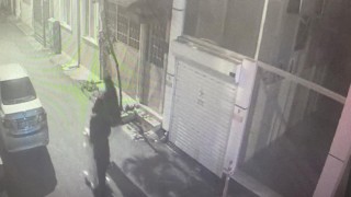 Yaşından büyük suç kaydı vardı, yakalandı