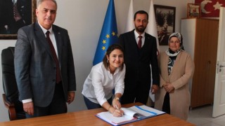 Hatay Yayladağı’nda 7 Milyonluk Bütçeye Sahip Projenin İmzaları Atıldı