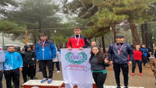 Yenişehir atletizm U16 yarı finalde