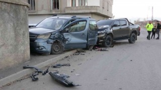 Yüksekovada trafik kazası: 3 yaralı