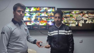 Zabıta ekipleri 456 adet değerli eşyayı sahiplerine ulaştırdı