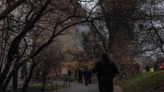 Zelenskiy: Ukrayna şehirlerine, çoğu enerji altyapısını hedef alan 85 füze saldırısı düzenlendi