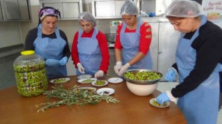 Zeytinin en tatlı hali: Zeytin reçeli