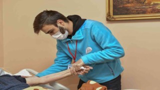 2022 yılında Esenyurtta 10 bin 769 kişiye evde sağlık hizmeti verildi