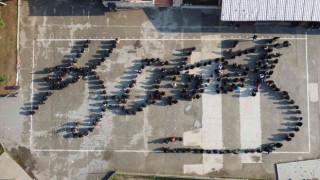 260 öğrenciden Tarsusun kurtuluşu koreografisi