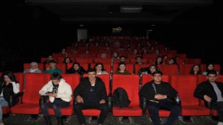 4 bin öğrenci sinema keyfi yaşadı
