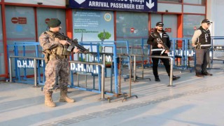 4 cinayete karışan çete lideri Adanaya getirildi