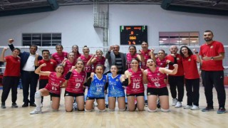 9. haftayı galibiyetle tamamlayan Bizim Kızlar:3, UNİCA Düzce Voleybol: 0