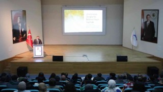 AİÇÜde “Uluslararası Dergilerde Bilimsel Yayın Yapma Eğitimi” semineri düzenlendi
