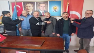 AK Parti Karacasuda 65 yeni üye