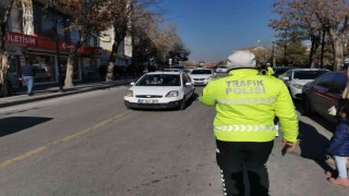Aksarayda trafikteki yılbaşı yoğunluğu kontrol altında