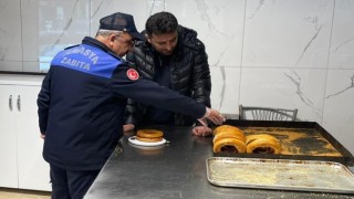Amasyada zabıta ekipleri simit fırınlarını denetledi