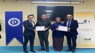 Anne-Baba Üniversitesi ikinci grup eğitimleri tamamlandı