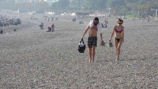 Antalyada Aralık ayında deniz keyfi