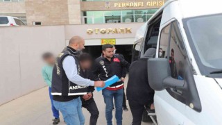 Antalyada aranan 70 şüpheli yakalandı