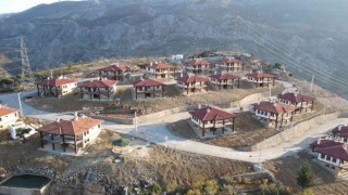 Antalyadaki orman yangını sonrası TOKİ yeni bir köy inşa etti