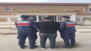 Aranan şahıslar jandarmadan kaçamadı: 3 yakalama