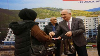 Araptepede hak sahiplerinin tapu sevinci