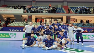 Arkas Spor, Galatasaraya şans tanımadı