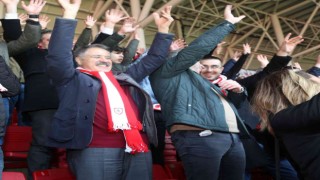 Atakumdan taraftara ulaşım desteği
