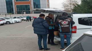 Ataşehirde kucağında çocukla minibüs kullanan sürücüye ceza