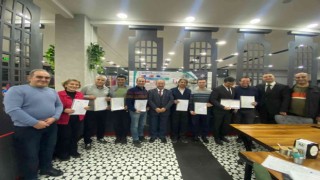 Avrupada staj yapan kalfa, çırak ve eğitim alan öğretmenlere belge verildi