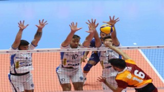 AXA Sigorta Efeler Ligi: Galatasaray HDI Sigorta: 1 - Arkas Spor: 3