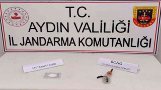 Aydında jandarma ekipleri uyuşturucuya geçit vermiyor