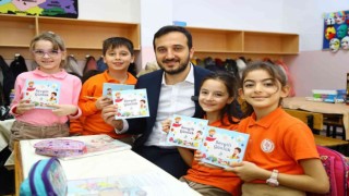 Bağcılarda ilkokul öğrencileri günlük tutmaya başlıyor