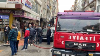 Baharatçıda çıkan yangın korkuttu