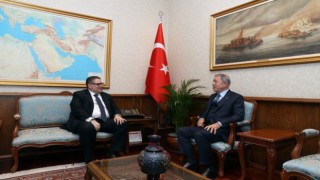 Bakan Akar, Cibuti Büyükelçiliğine atanan Cenk Urazı kabul etti