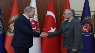 Bakan Akar: “Görünen o dur ki bu savaş kolay kolay bitmeyecek”