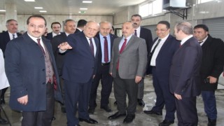 Bakan Bilgin Bayburt Belediyesi Yöresel Ürünler Ve Turşu Fabrikasını gezdi