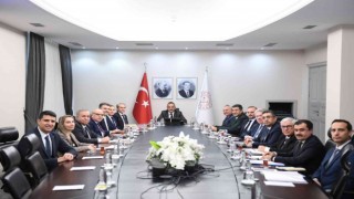 Bakan Özer, özel öğretim kurumlarının temsilcileriyle görüştü
