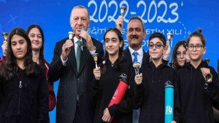 Bakan Özer: Türkiye Yüzyılında eğitimdeki hedeflerimizi çok daha ileriye taşıyacağız