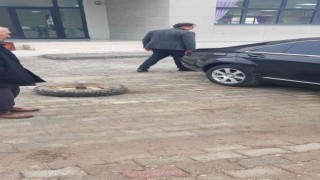 Balıkesir Valisi kazadan kıl payı kurtuldu
