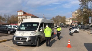 Bandırmada servis araçlarına trafik denetimi