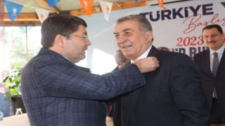 Bartında CHP ve DPden ayrılıp AK Partiye geçtiler