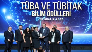 BARÜ Öğretim Üyesi Doç. Dr. Karataşa TÜBA-TESEP ödülü