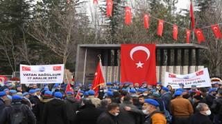 Başkan Büyükkılıç: “O kara günü unutmadık, unutmayacağız”