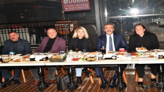 Başkan Çetin: Yerel yönetimler muhtarlara destek olmalı