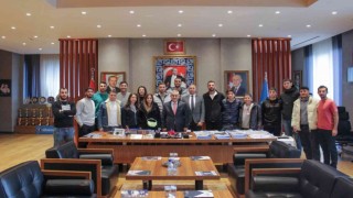 Başkan Işık, öğrencilere tecrübelerini ve tavsiyelerini aktardı