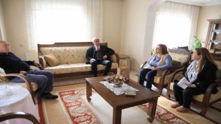 Başkan Oktay, gazi ve şehit yakınları yeni yıl öncesi yalnız bırakmadı
