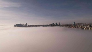 Başkentte karpostallık manzaralar oluşturan sis, havadan görüntülendi