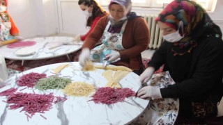 Batmanda kadınlar ürettikleri organik ürünlerle gelir elde ediyor